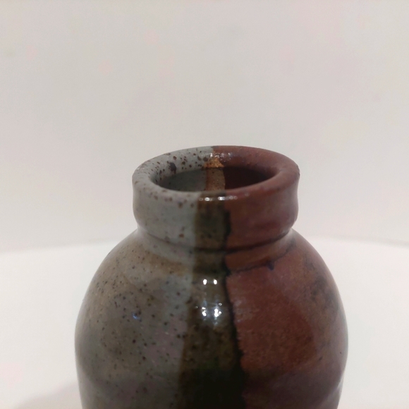 Studio Pottery Vase 5" - Picture 2 of 8